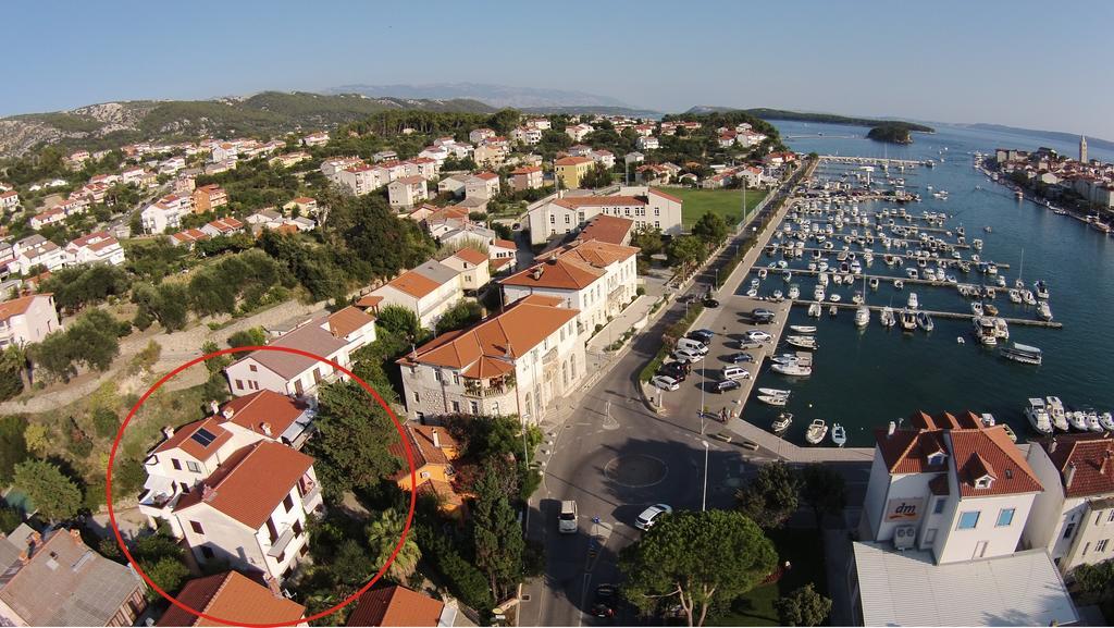 Apartments Rozic Rab Town Dış mekan fotoğraf